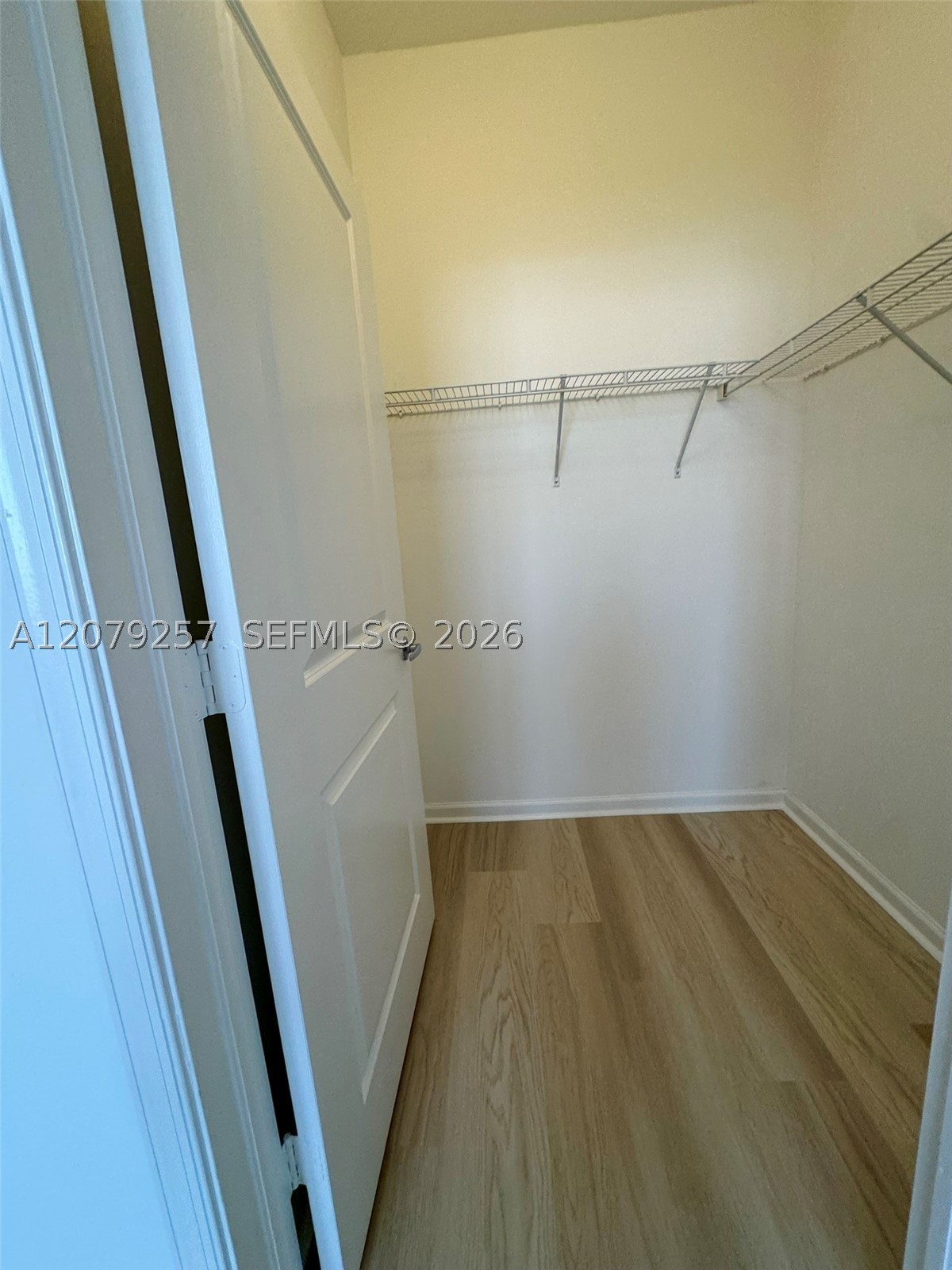 image Ten Aragon Condo6