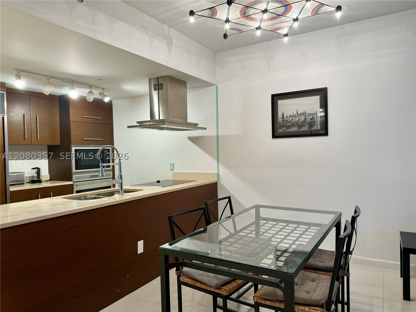 image Icon Brickell III (W Miami)10