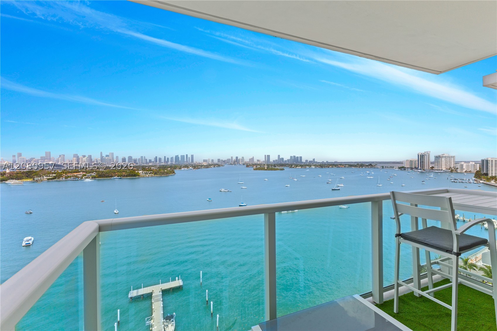 1000 West Ave #1518 Miami Beach, FL 33139