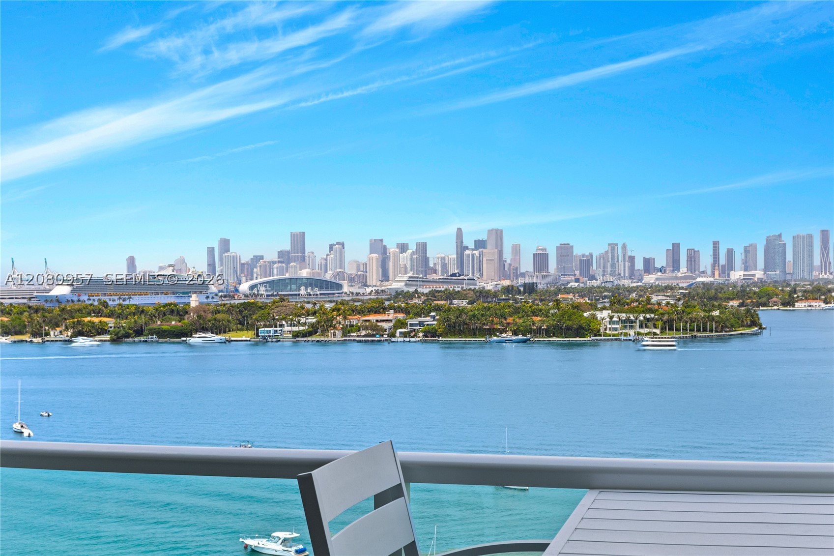 1000 West Ave #1518 Miami Beach, FL 33139