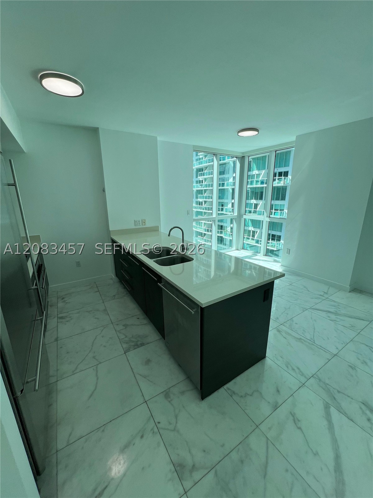 image 500 Brickell West2