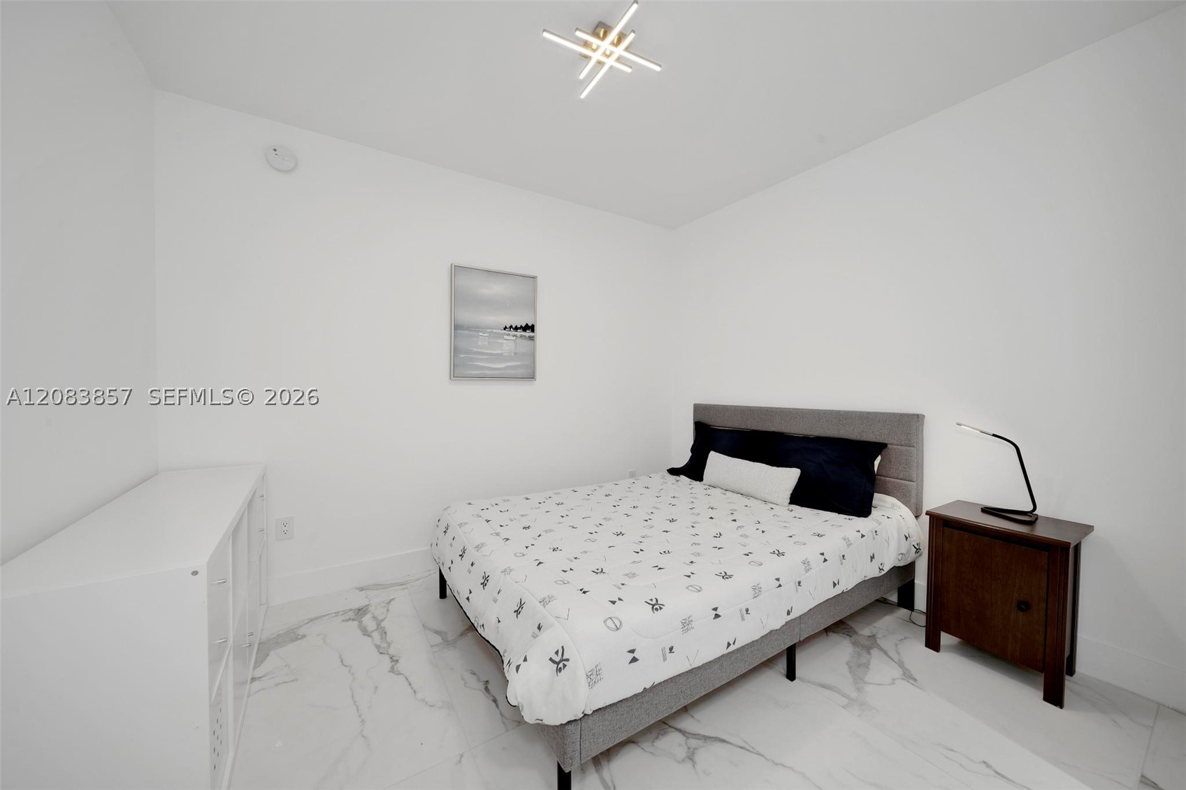 image Beach Club 127