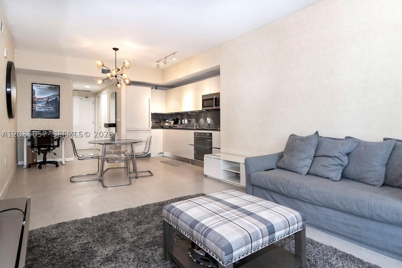image 1010 Brickell10