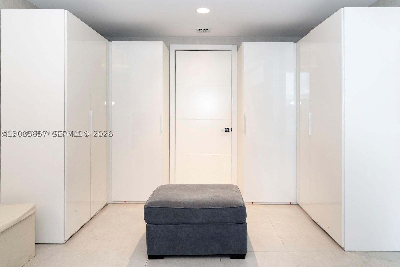 image 1010 Brickell17