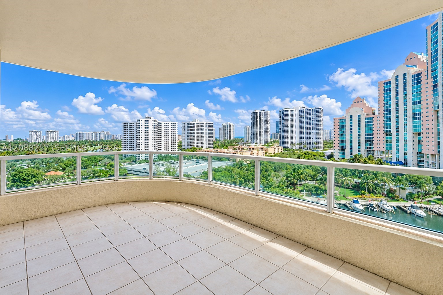 image Aventura Marina 121