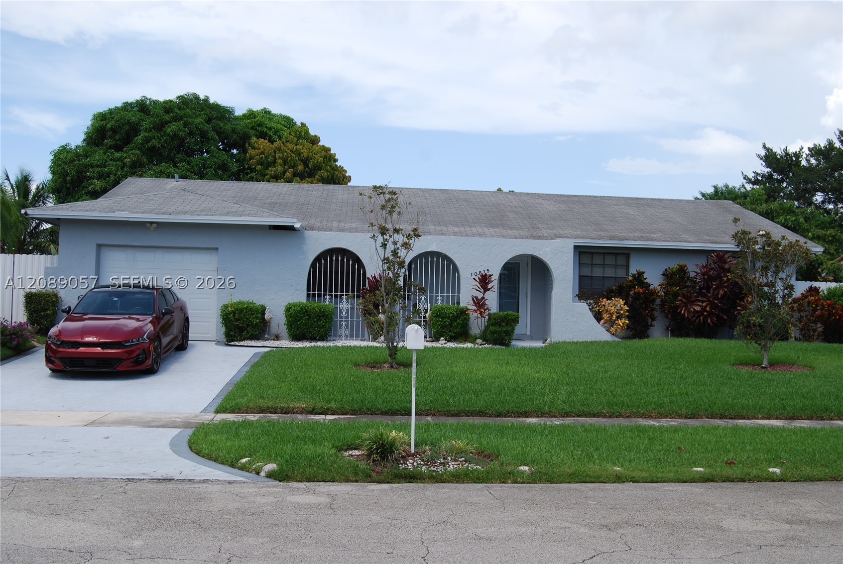 10815 SW 165th Ter