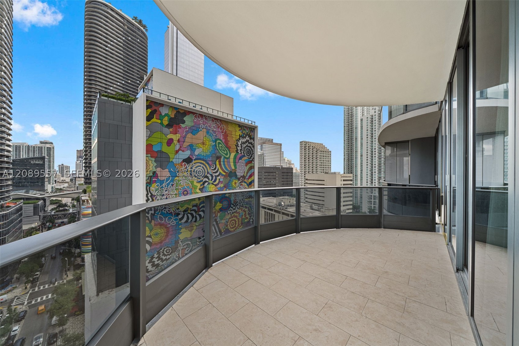 image Brickell Flatiron23