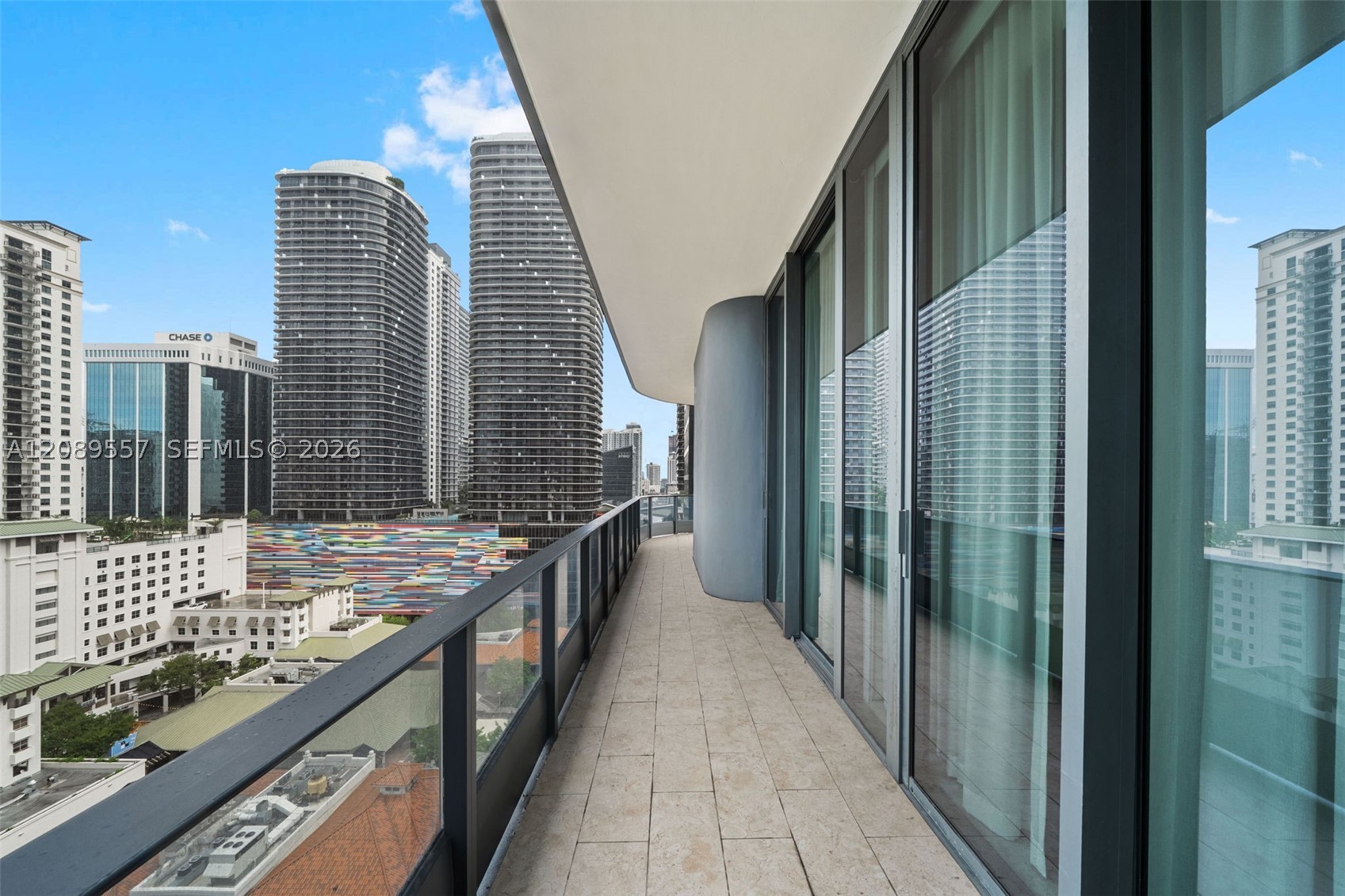 image Brickell Flatiron28