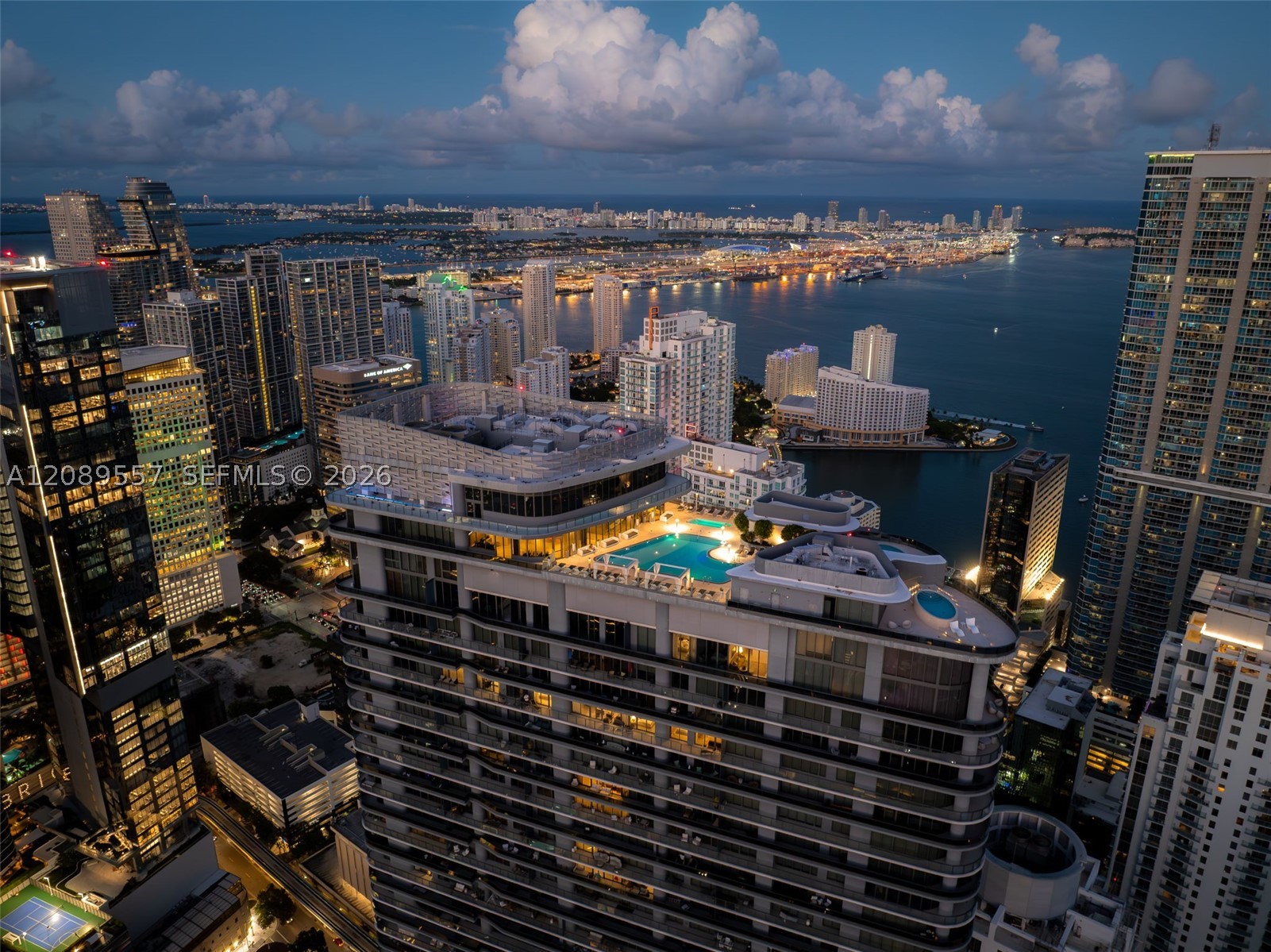 image Brickell Flatiron49