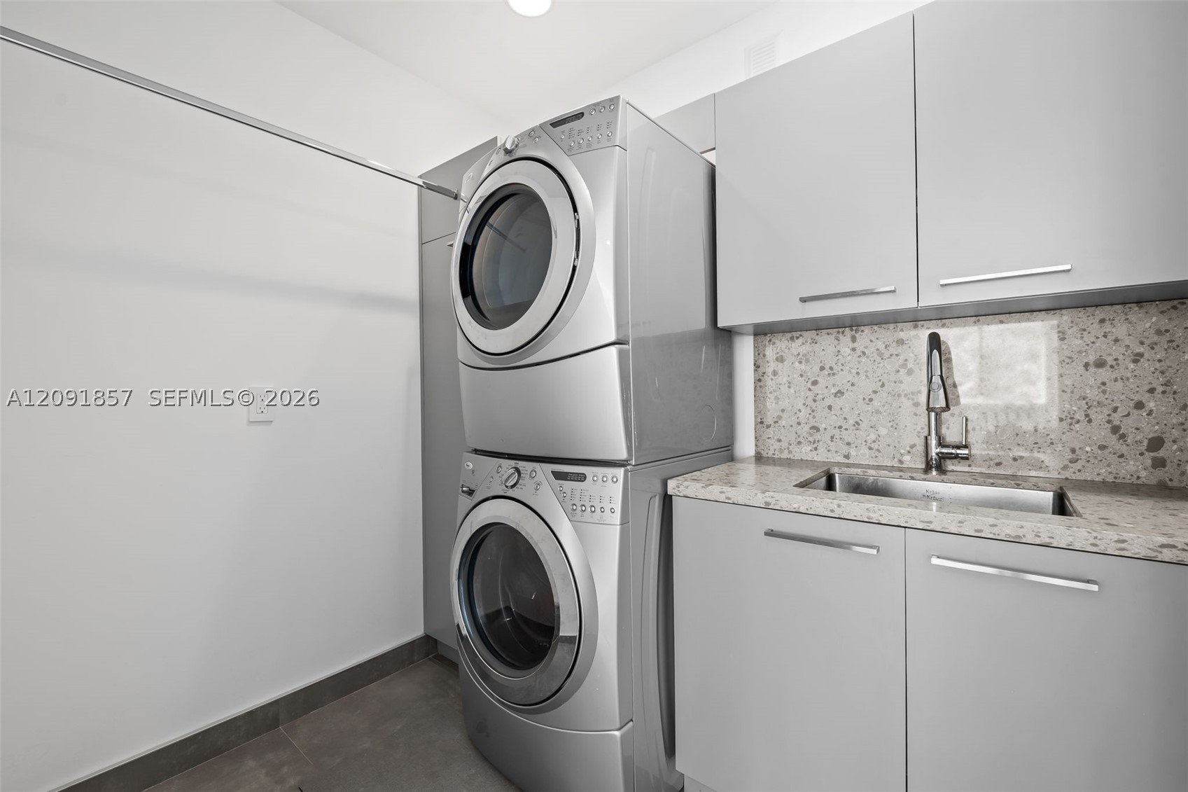 2317 N Atlantic Blvd Fort Lauderdale, FL 33305