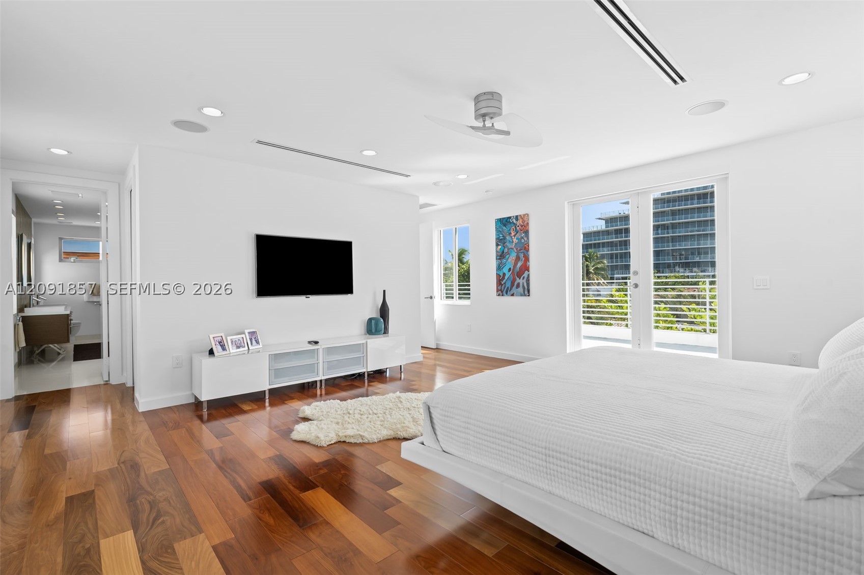 2317 N Atlantic Blvd Fort Lauderdale, FL 33305