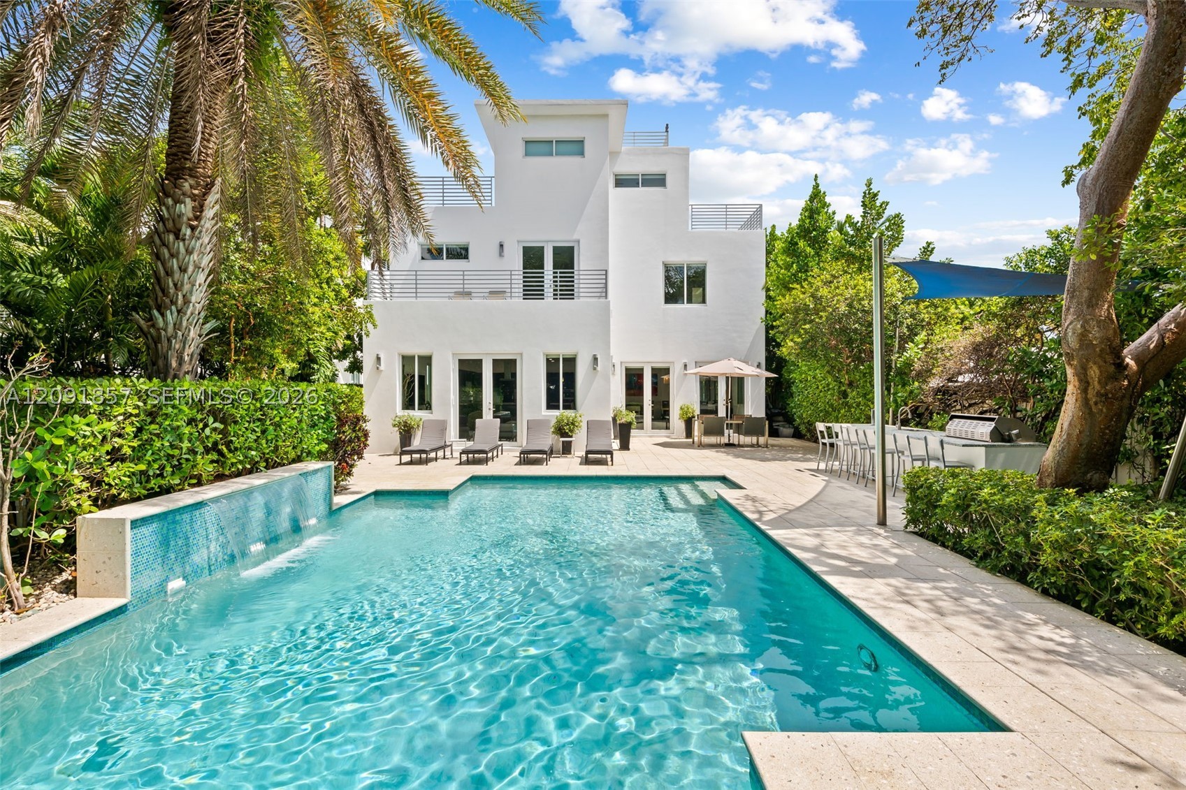 2317 N Atlantic Blvd Fort Lauderdale, FL 33305