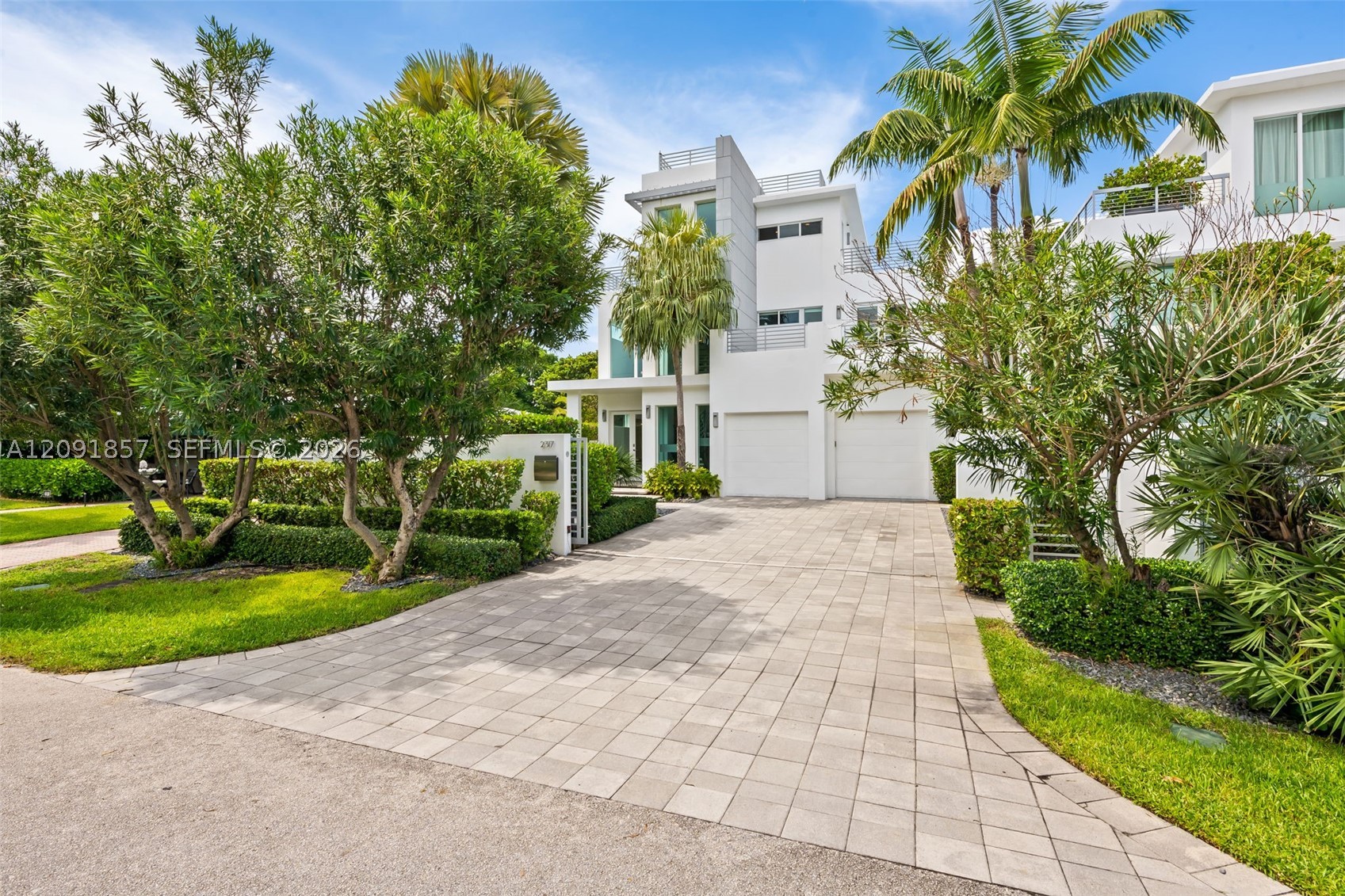2317 N Atlantic Blvd Fort Lauderdale, FL 33305