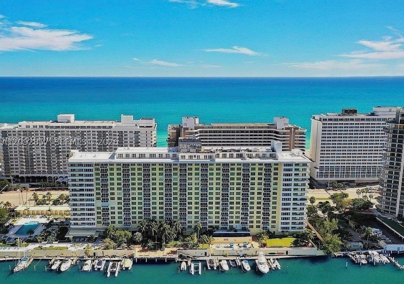 5600 Collins Ave #6J