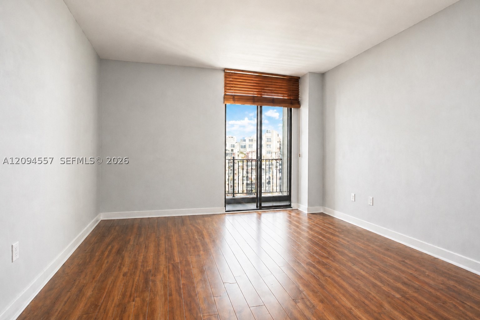 image Brickell Key One13