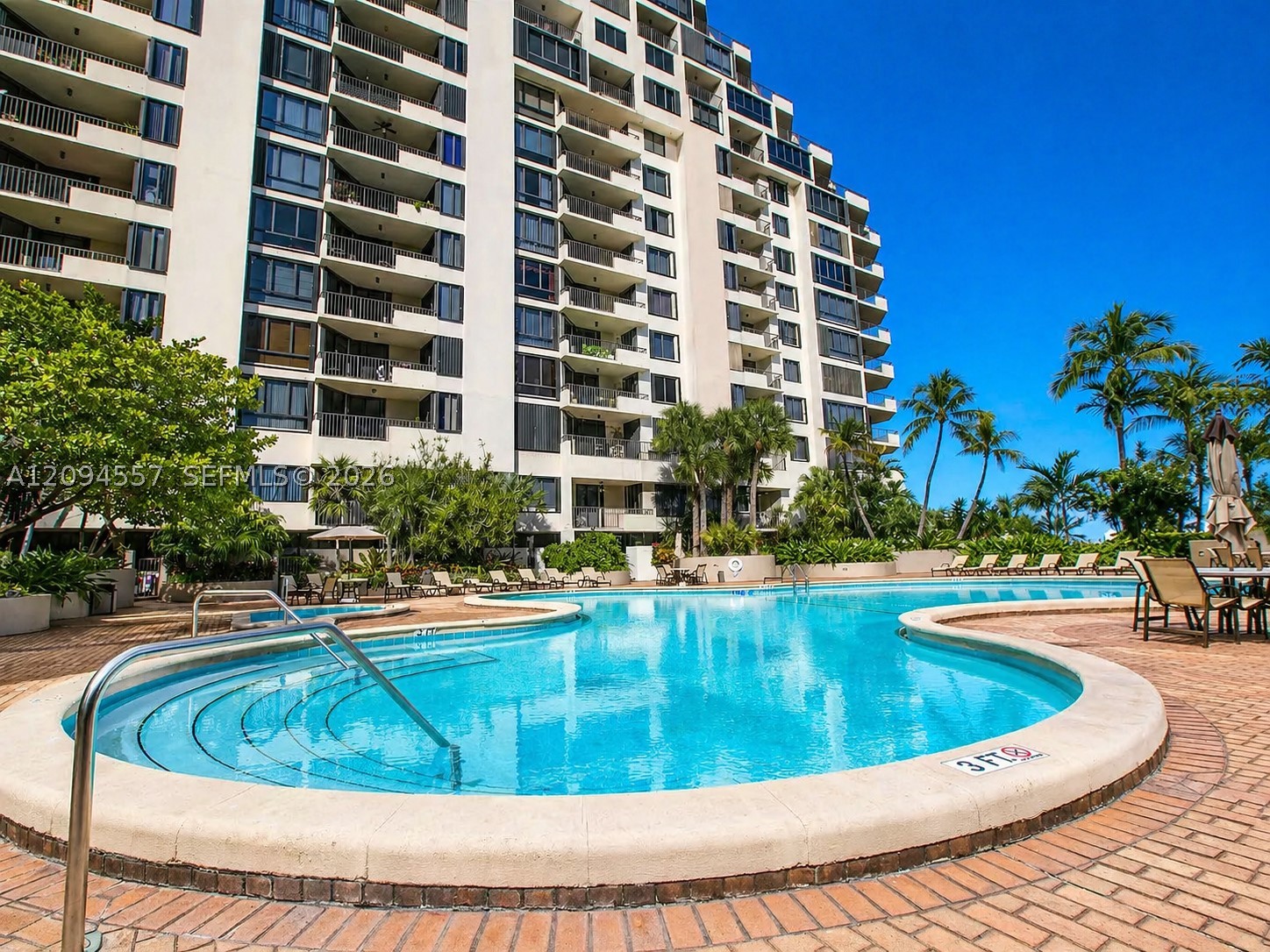 image Brickell Key One24
