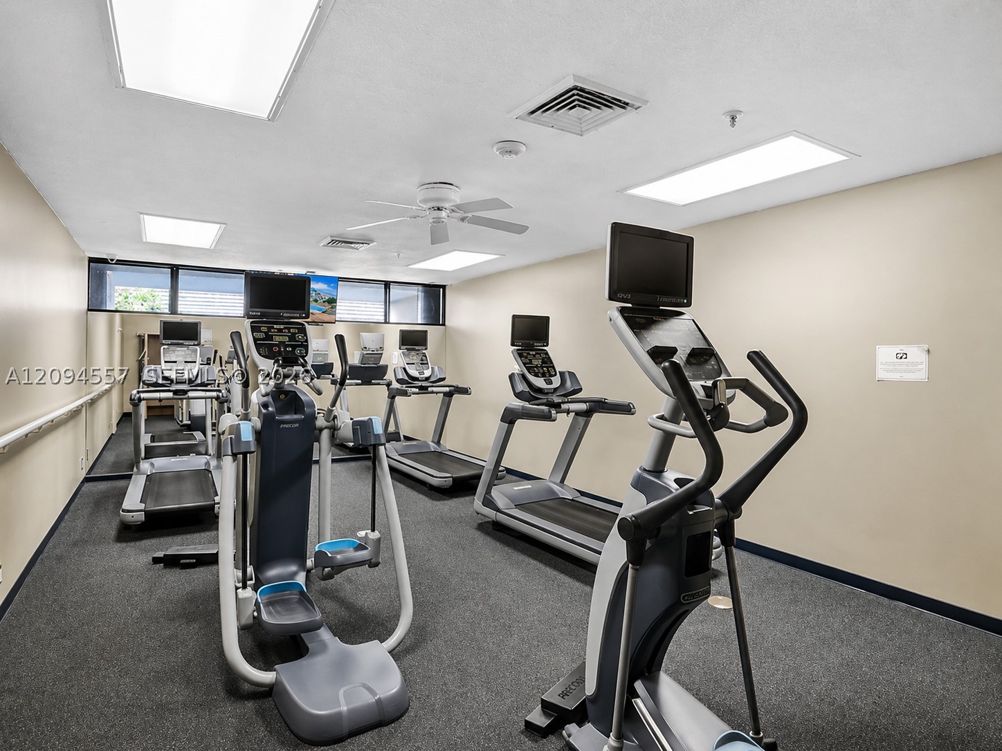 image Brickell Key One26