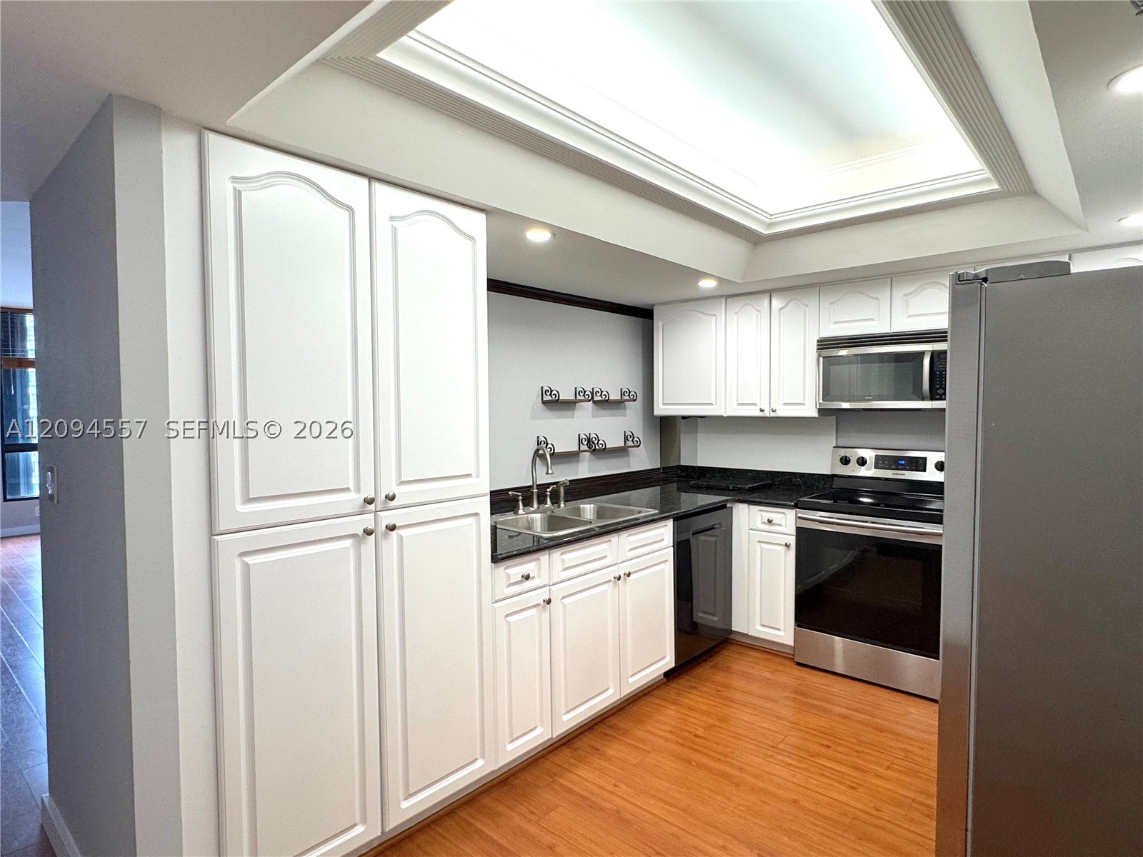 image Brickell Key One5