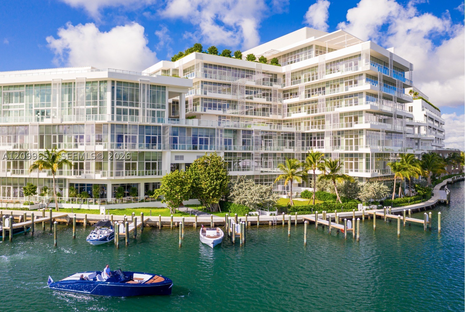 image Ritz-Carlton Residences Miami Beach26