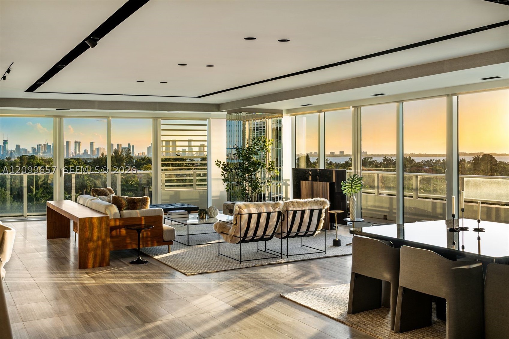 image Ritz-Carlton Residences Miami Beach6