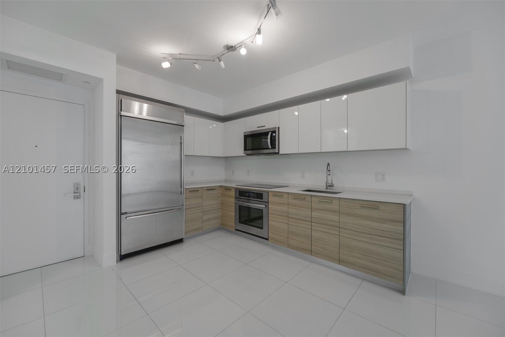 image Brickell House7