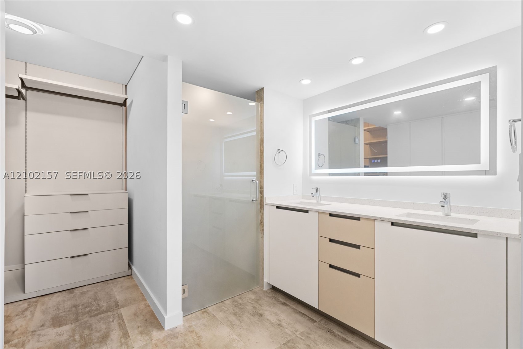 image Arlen House East11