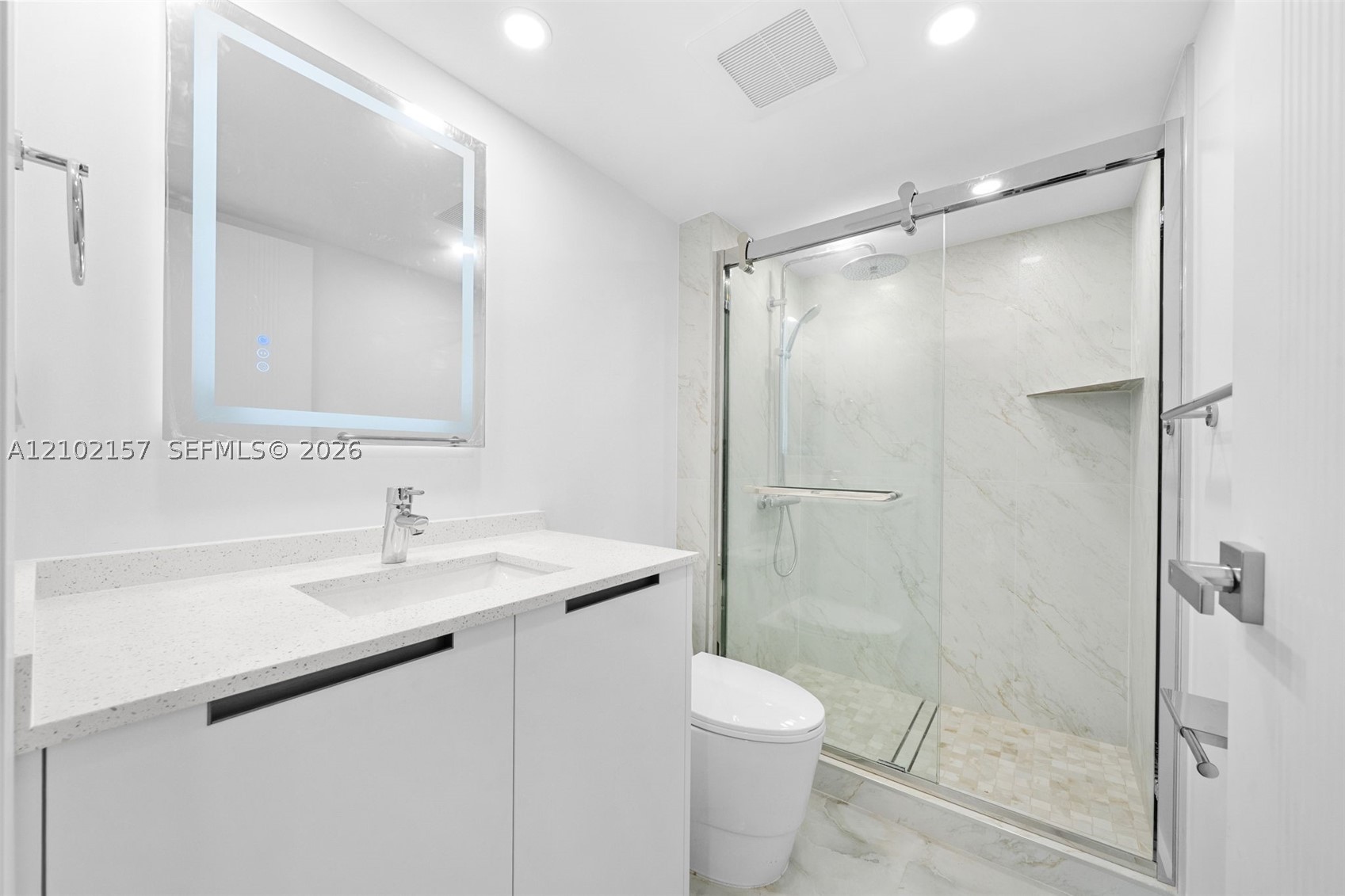 image Arlen House East8