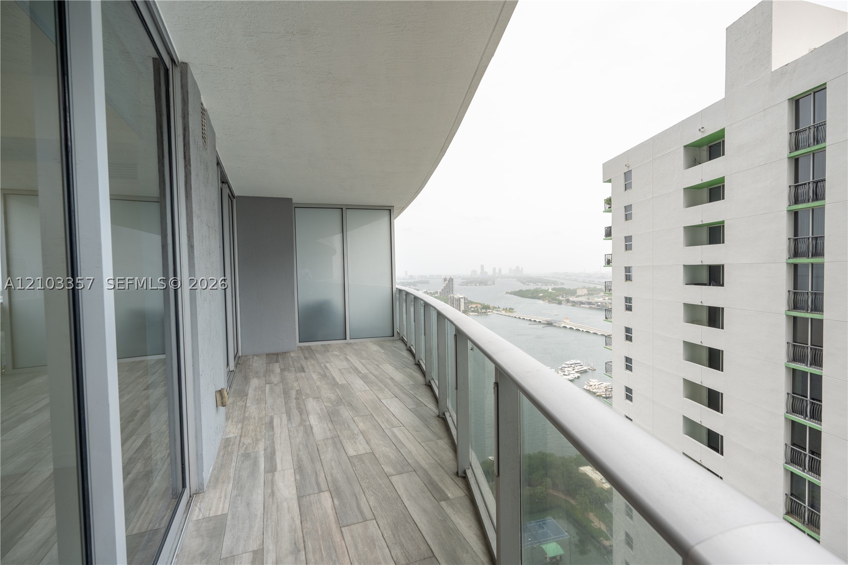 image Aria on the Bay16