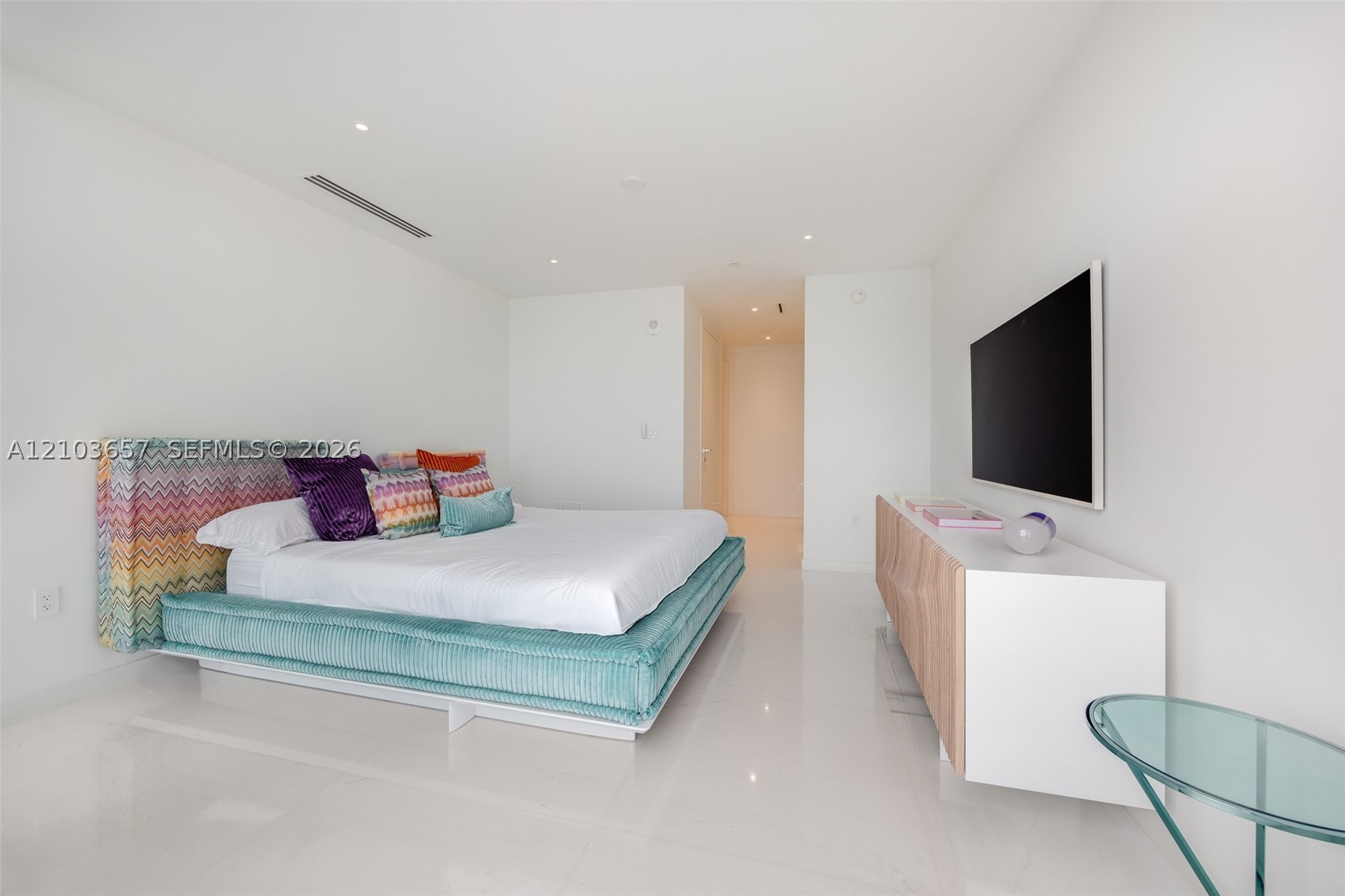 image Aston Martin Residences12
