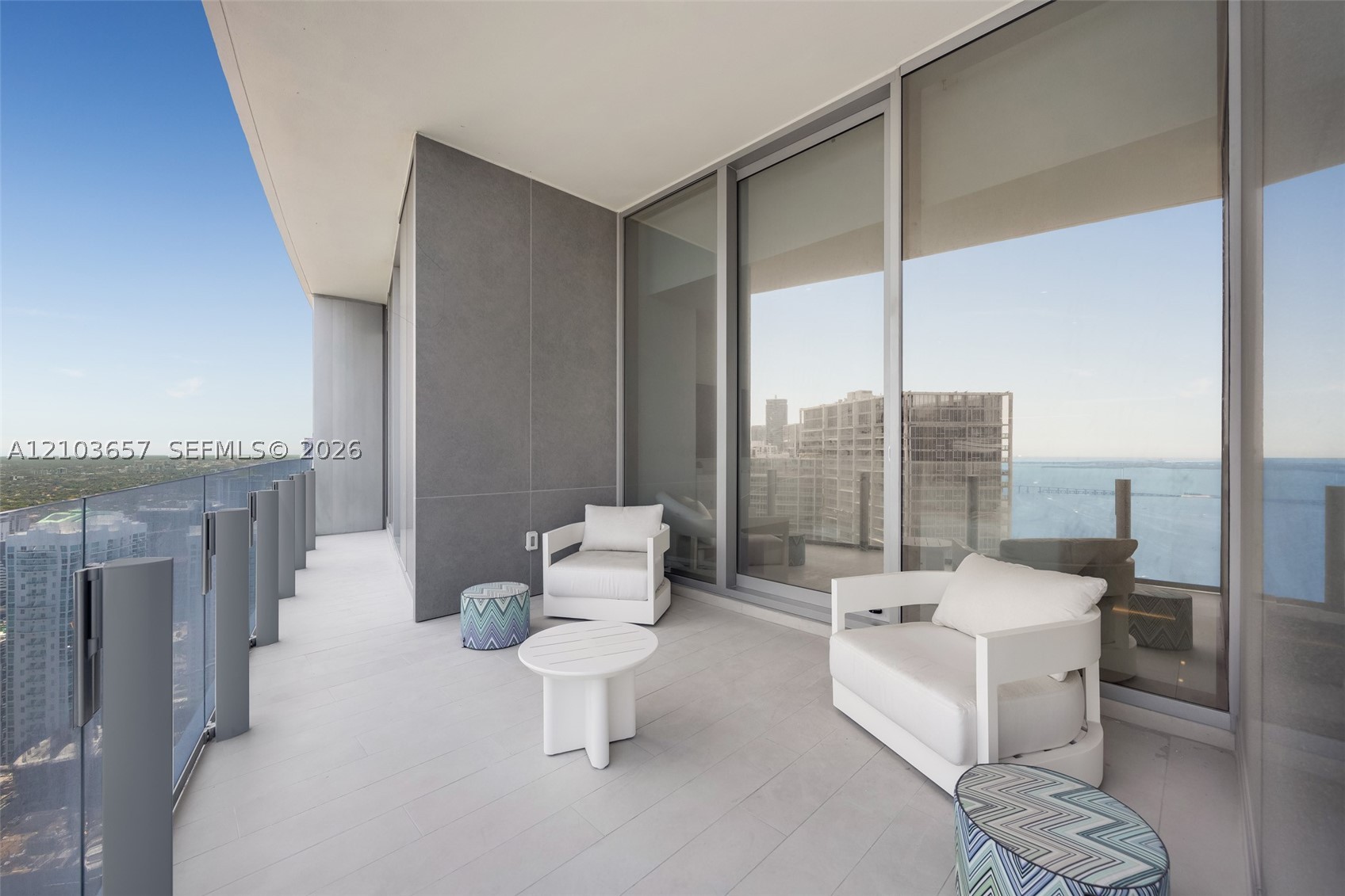 image Aston Martin Residences30
