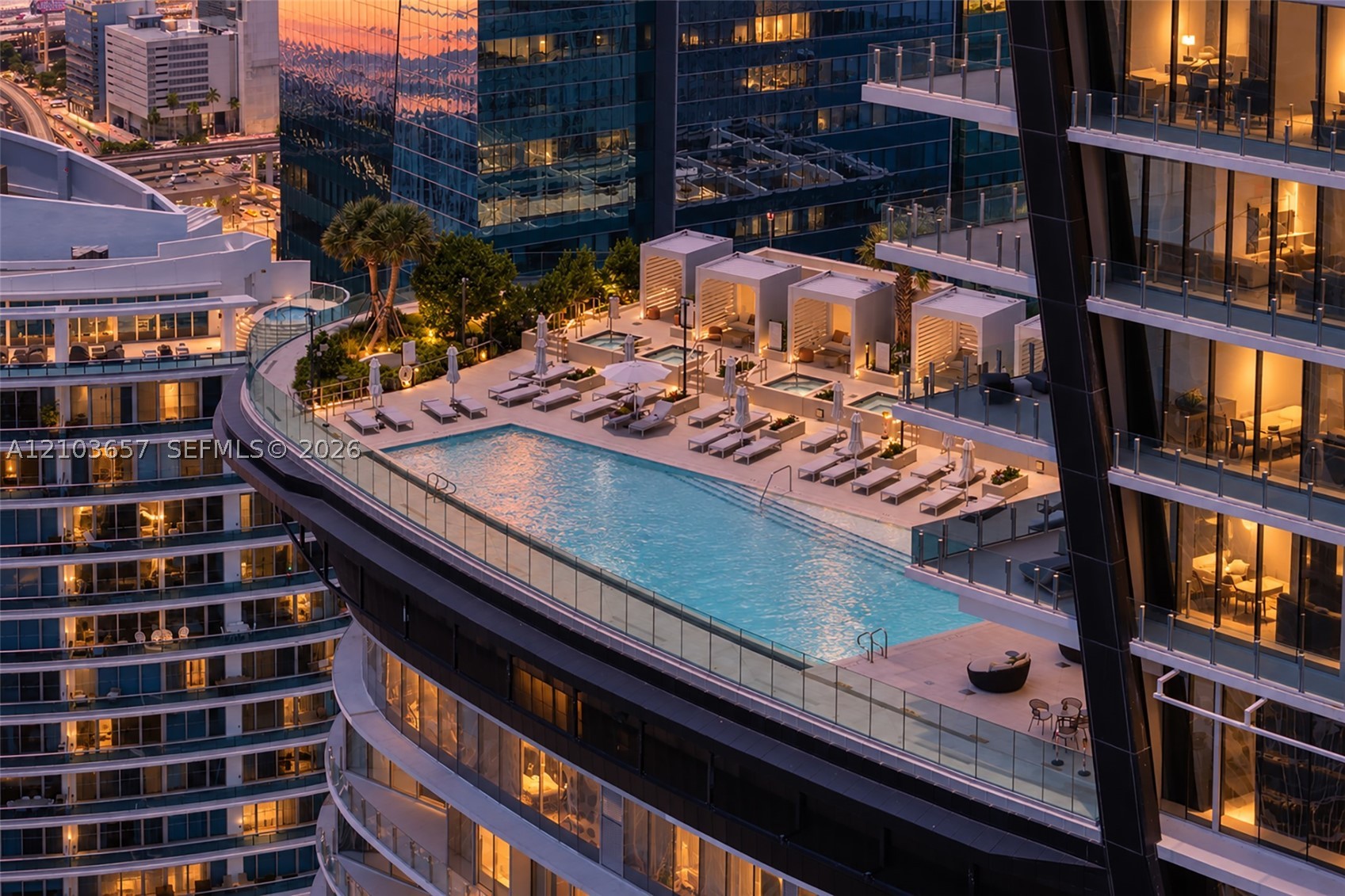 image Aston Martin Residences3
