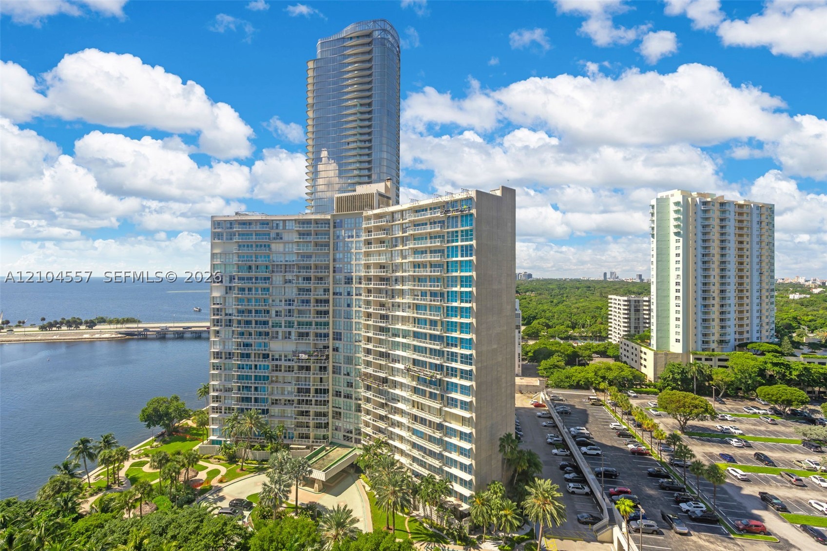 image Brickell Bay Club10