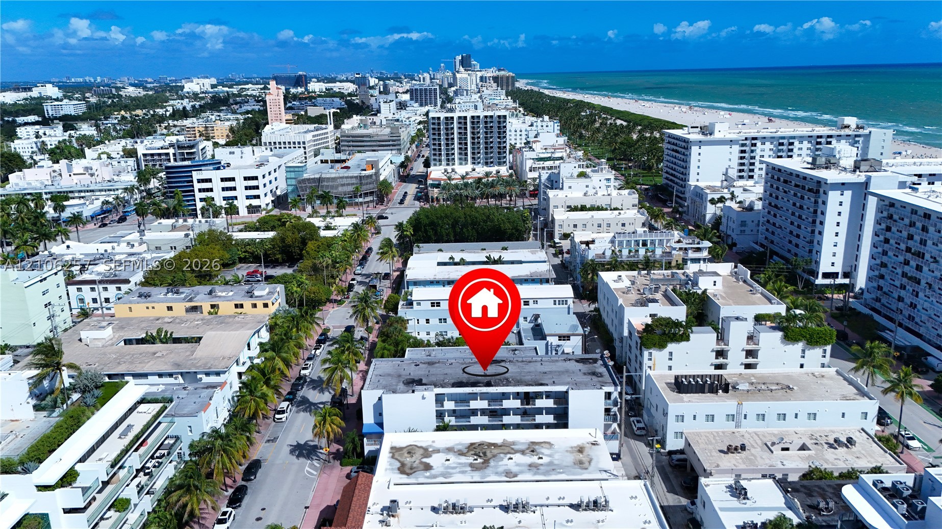 335 Collins #203 Miami Beach, FL 33139