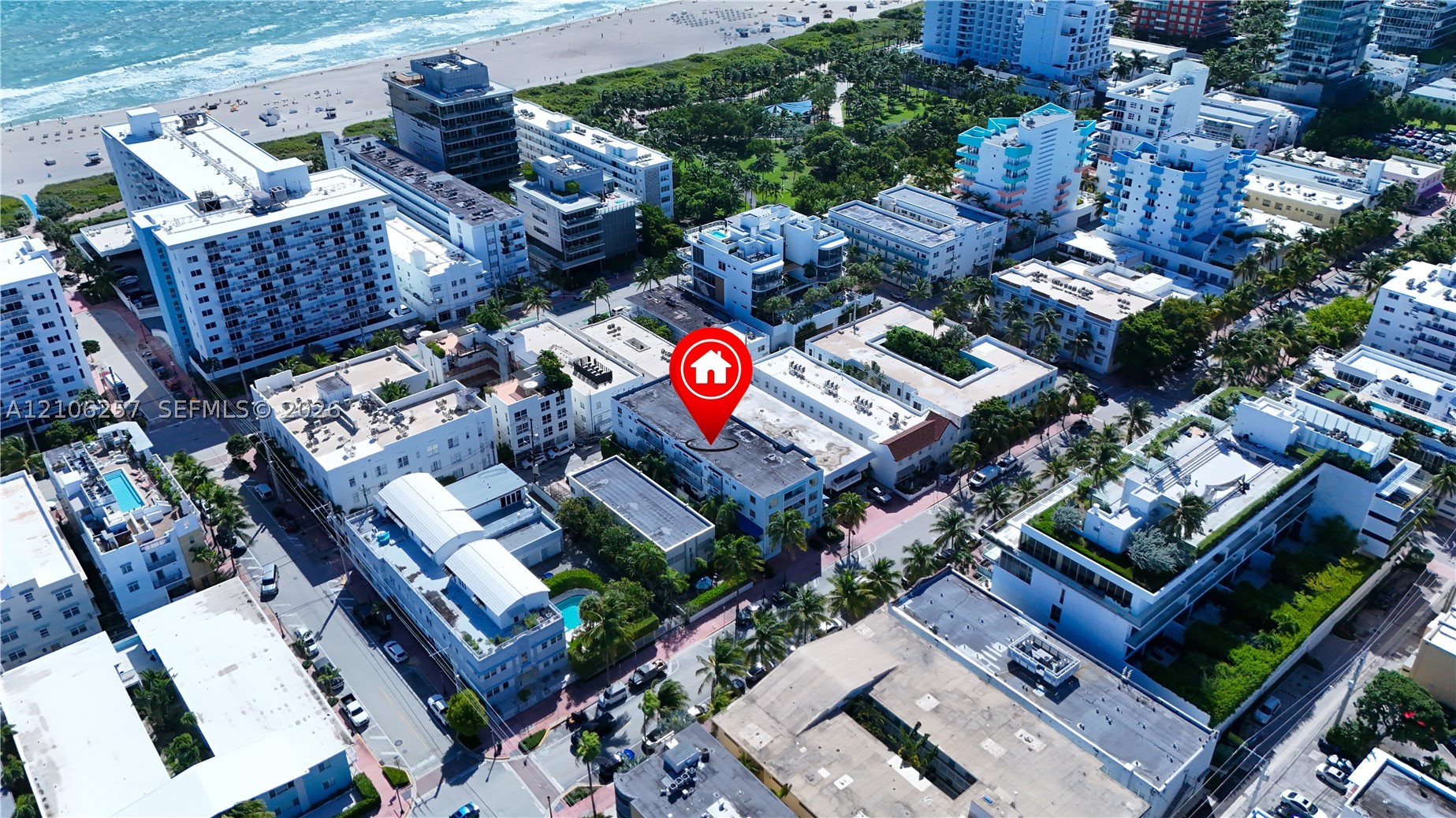 335 Collins #203 Miami Beach, FL 33139