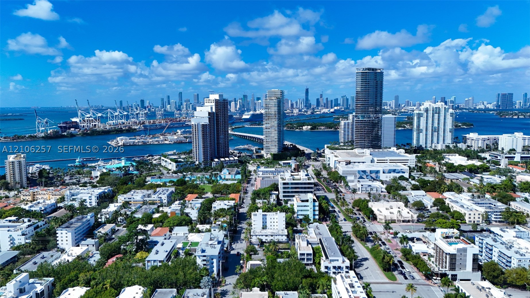 335 Collins #203 Miami Beach, FL 33139