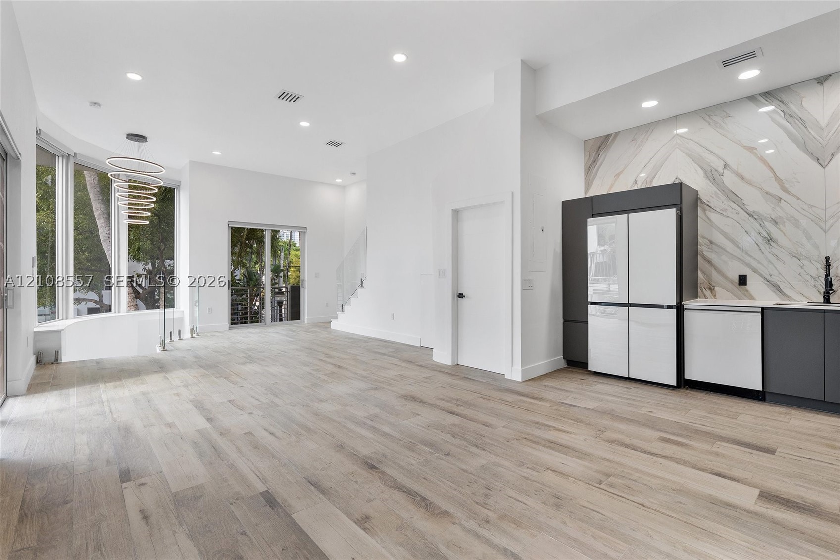 361 Jefferson Ave #1 Miami Beach, FL 33139