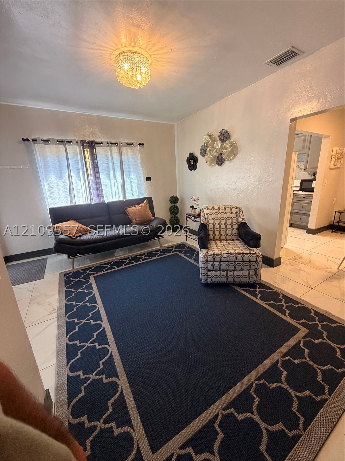510 SW 10th Ave #512 Miami, FL 33130