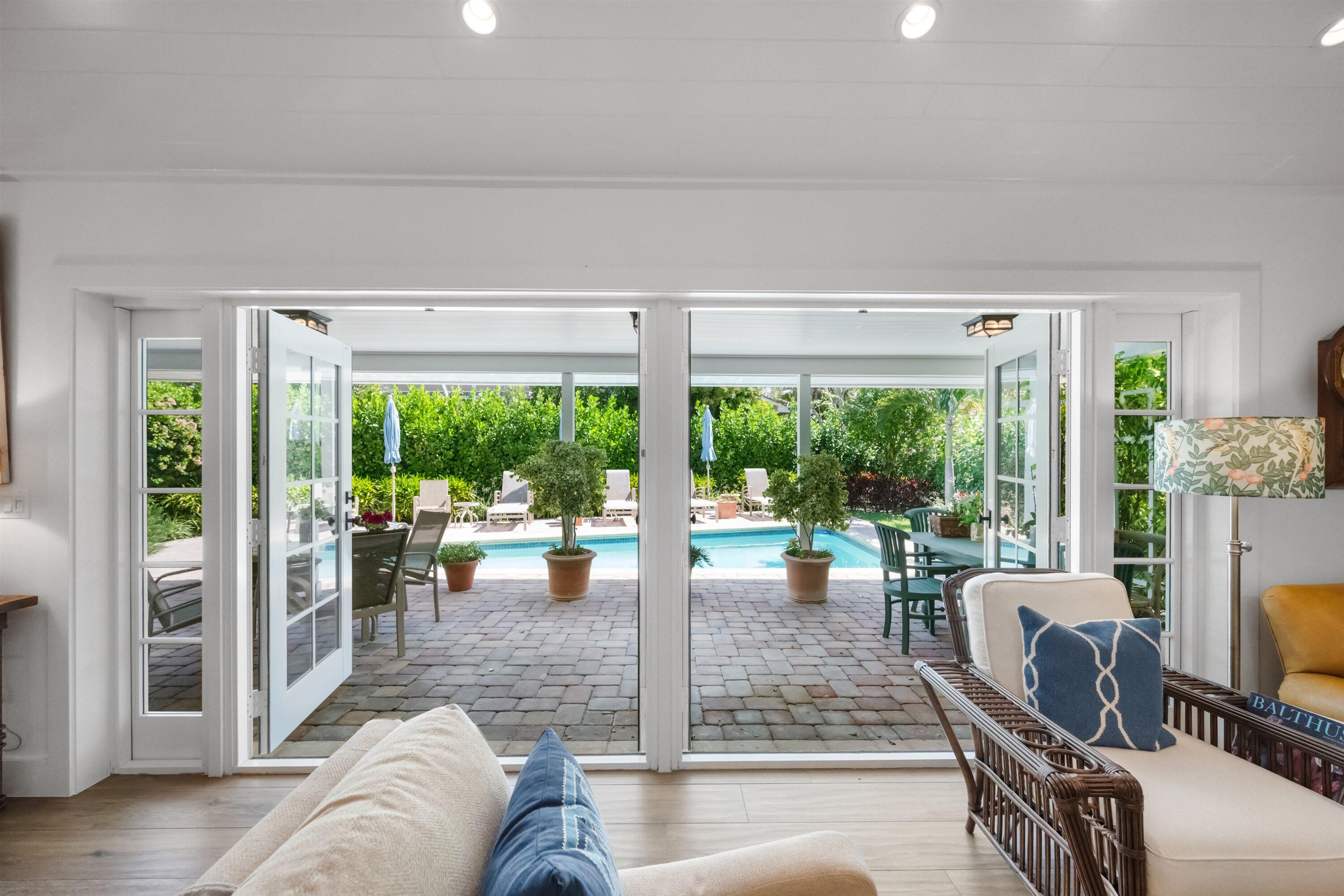 60 Colony Jupiter Inlet Colony, FL 33469