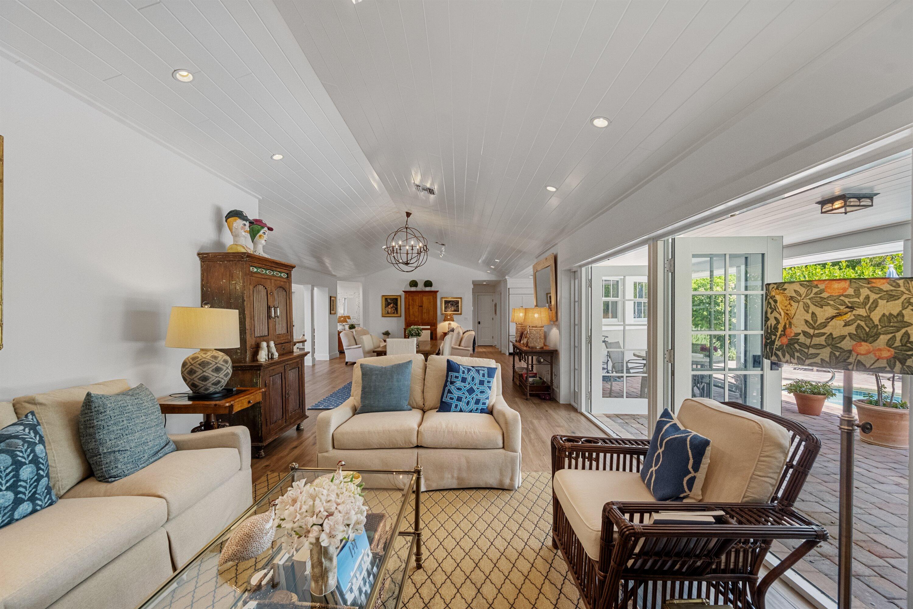 60 Colony Jupiter Inlet Colony, FL 33469