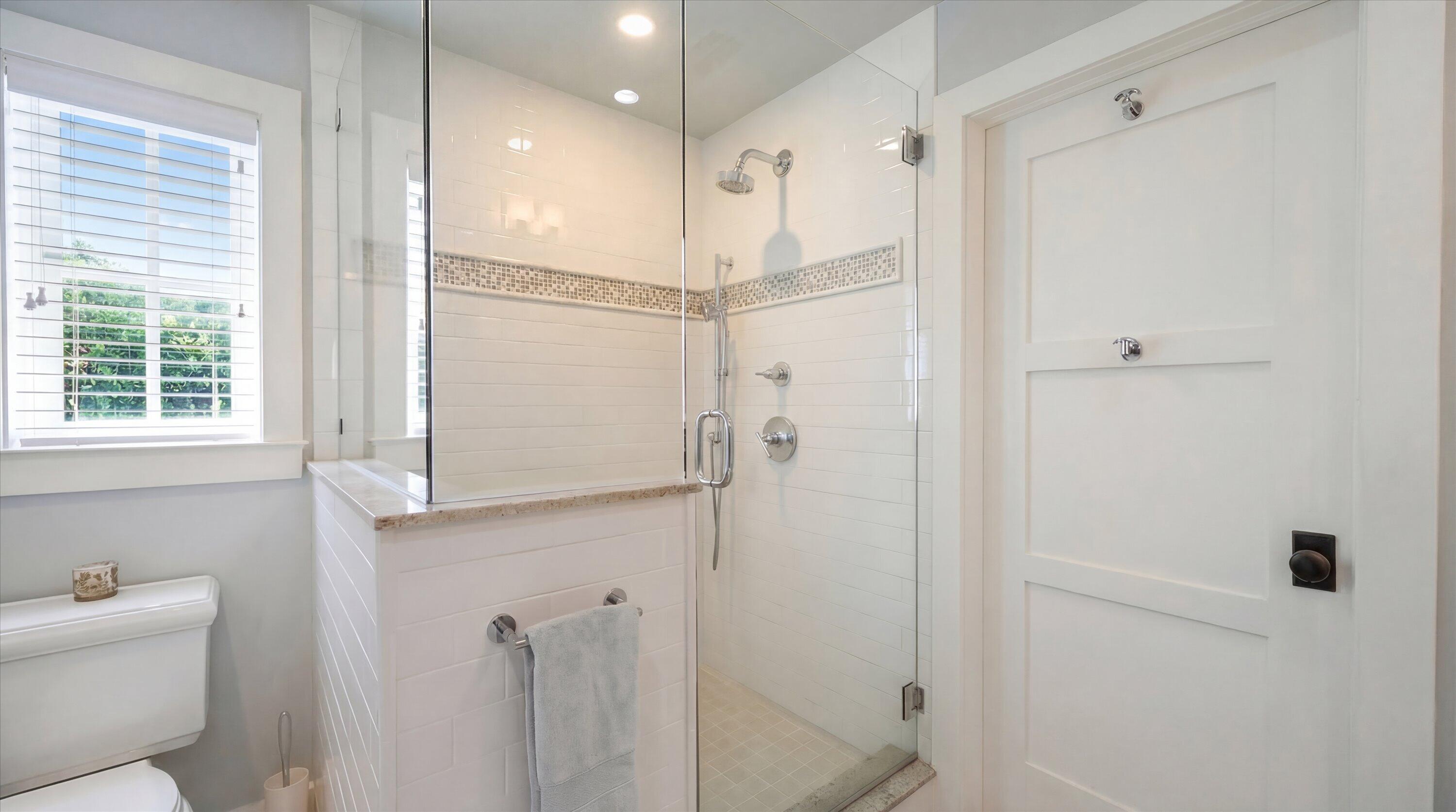 60 Colony Jupiter Inlet Colony, FL 33469