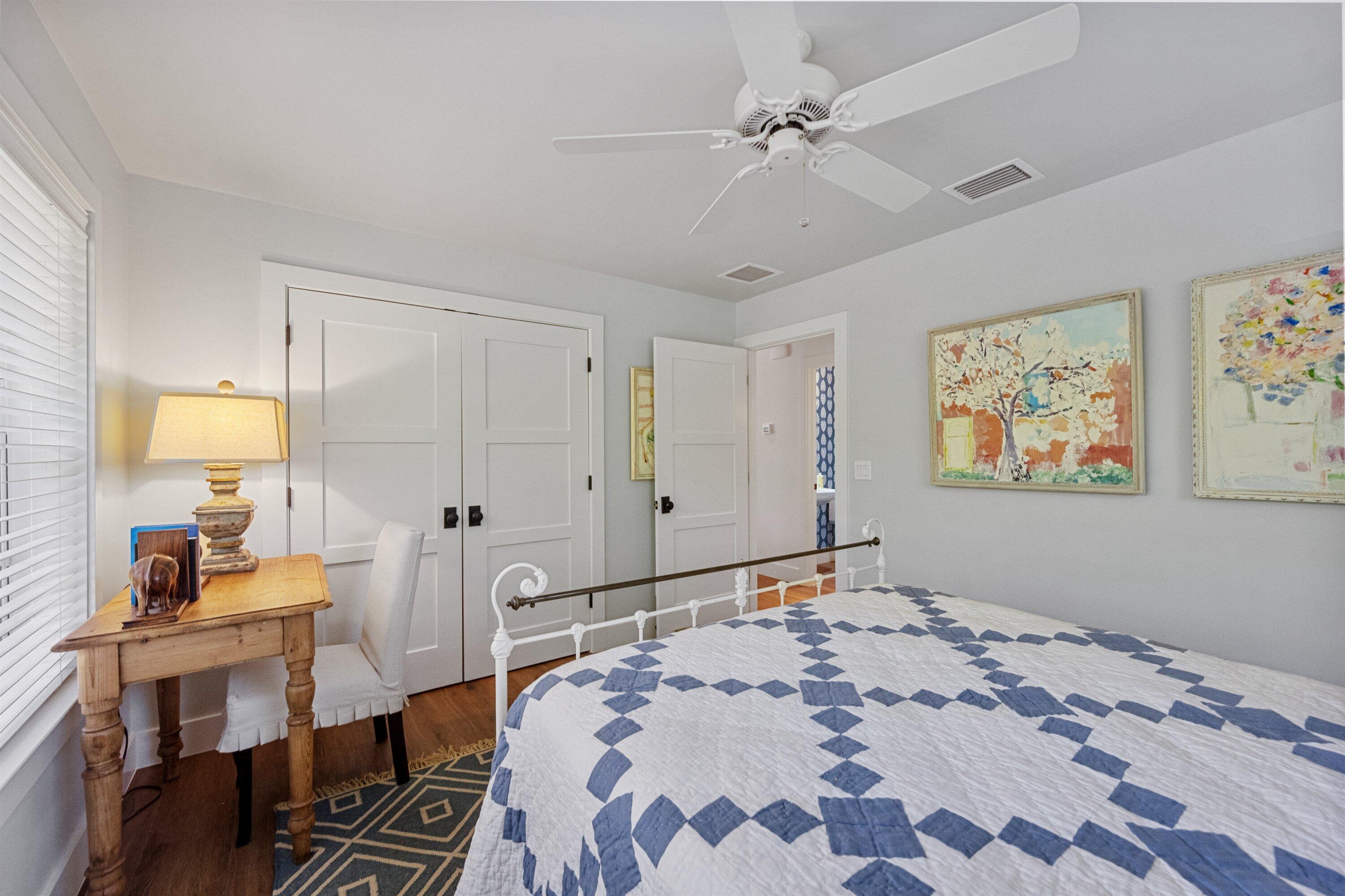 60 Colony Jupiter Inlet Colony, FL 33469