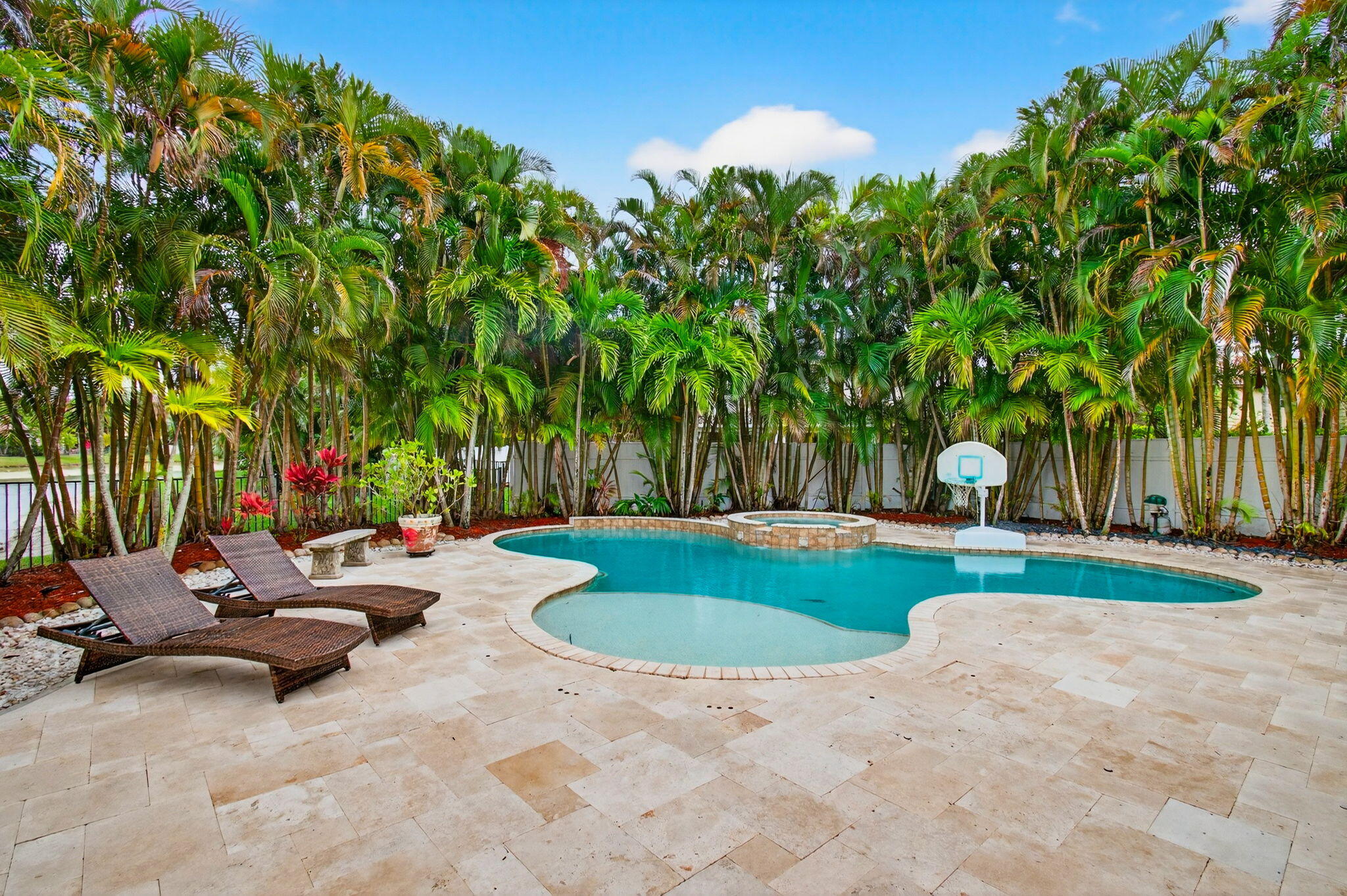 9732 Phipps Wellington, FL 33414