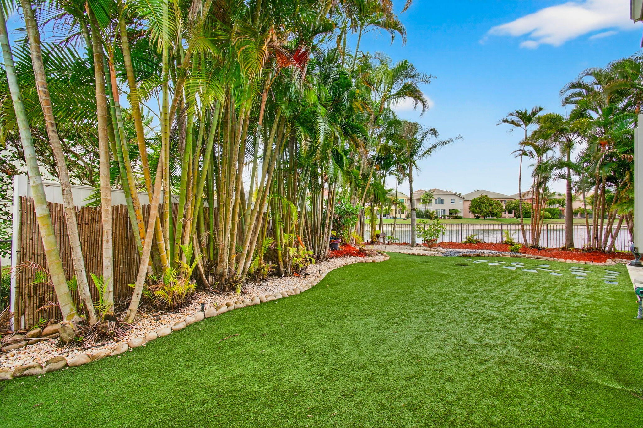 9732 Phipps Wellington, FL 33414