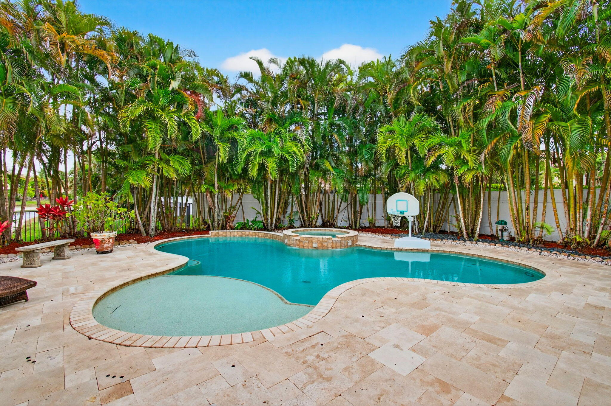 9732 Phipps Wellington, FL 33414