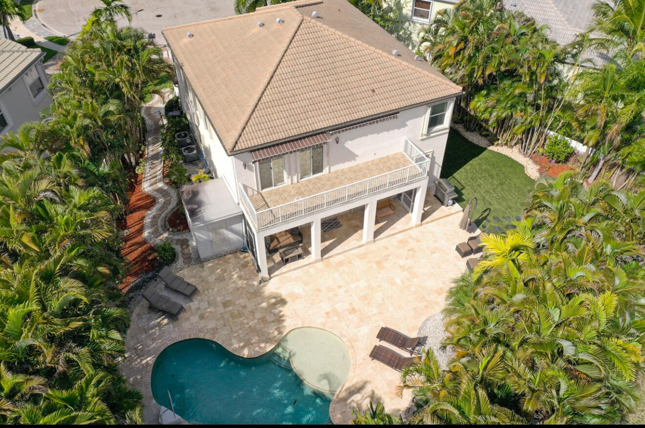 9732 Phipps Wellington, FL 33414