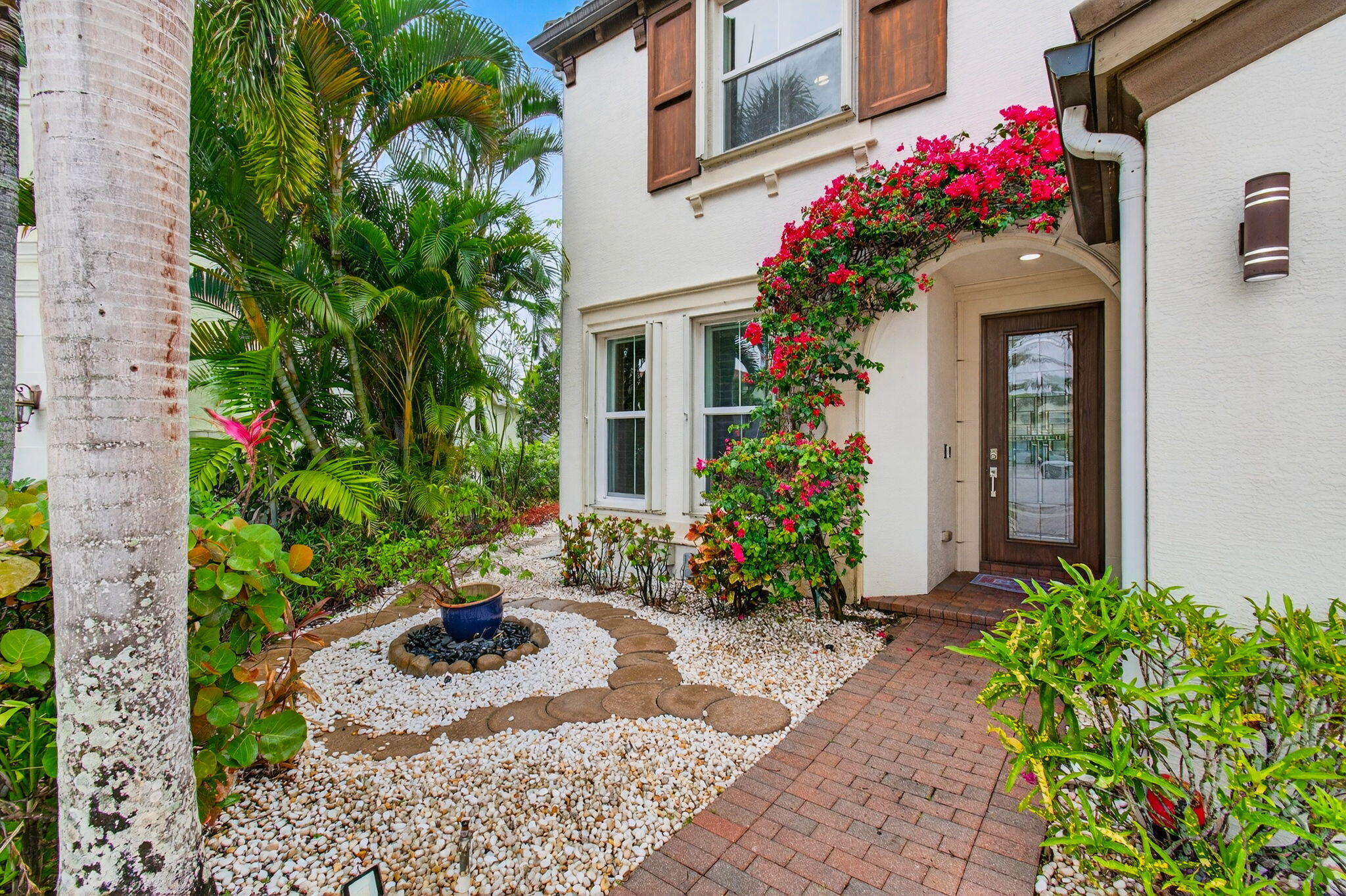 9732 Phipps Wellington, FL 33414