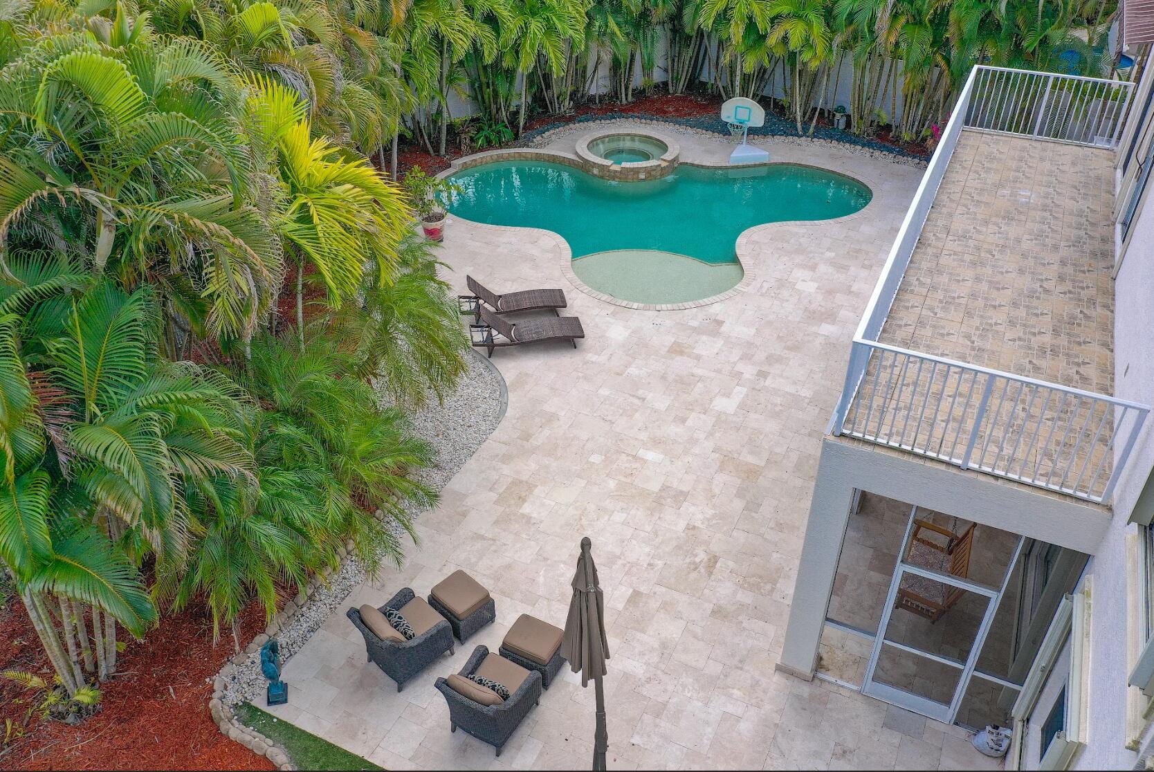 9732 Phipps Wellington, FL 33414