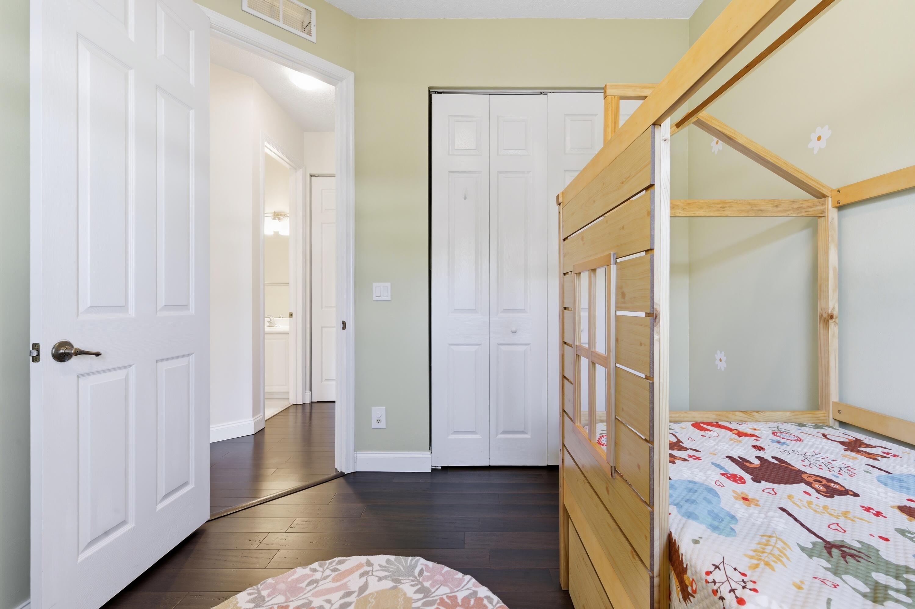 1594 Grande Cull Jupiter, FL 33458