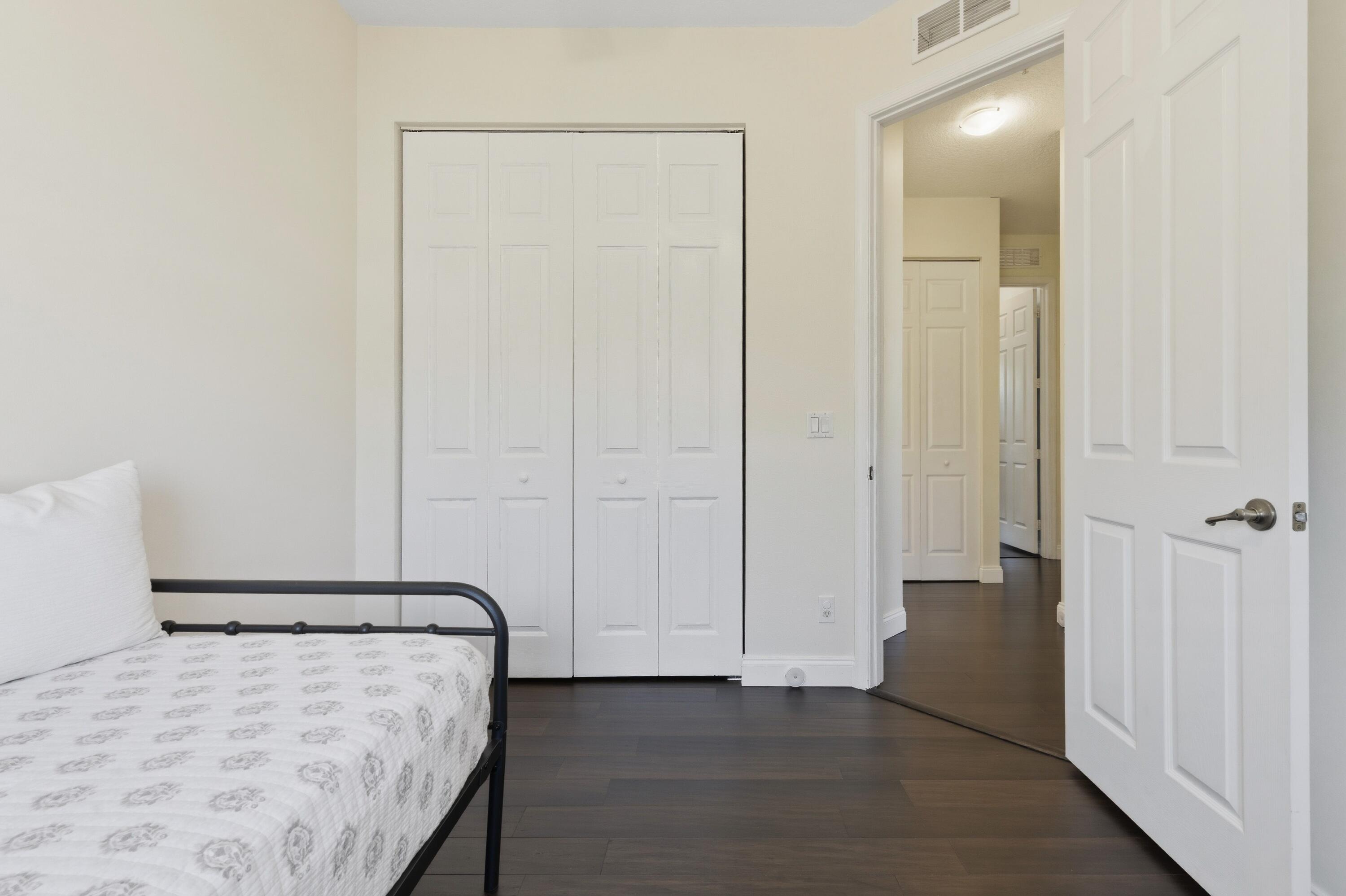 1594 Grande Cull Jupiter, FL 33458