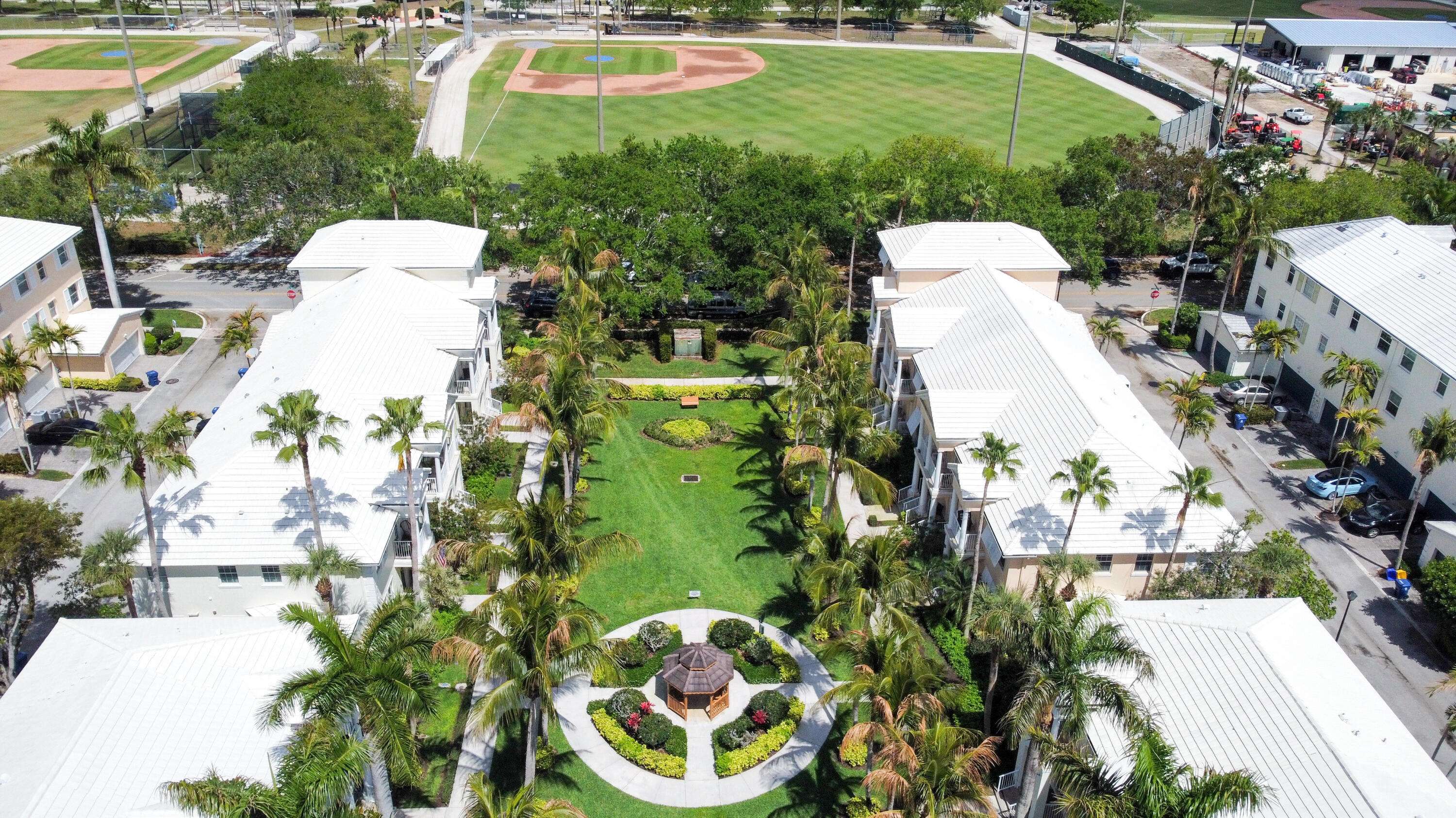 1594 Grande Cull Jupiter, FL 33458